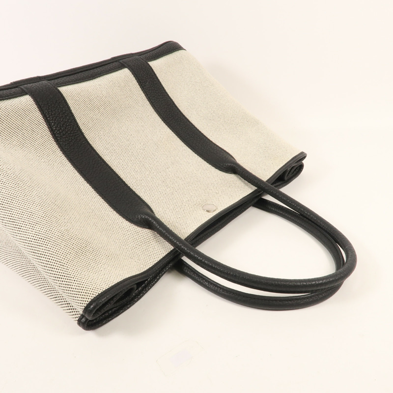 HERMES 帆布Garden Party PM銀扣手挽袋Black/White-4