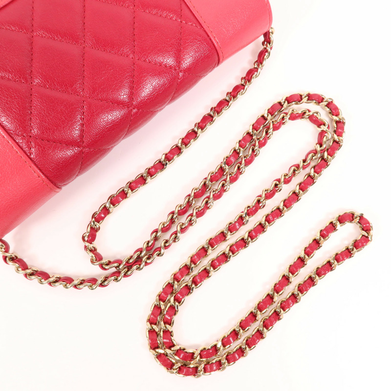 CHANEL 牛皮皮革WOC Wallet On Chain金扣鏈帶肩背袋-4