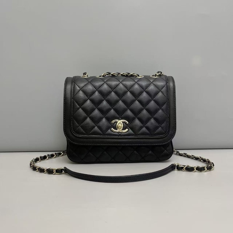 Chanel香奈兒 CF黑金全皮菱格方胖子 肩背包 斜背包-0