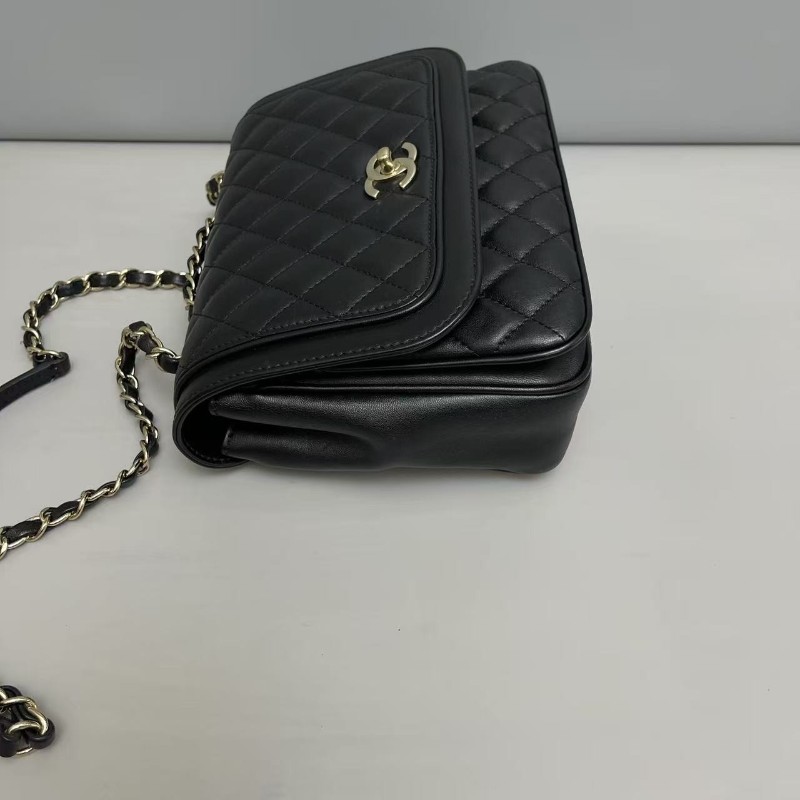 Chanel香奈兒 CF黑金全皮菱格方胖子 肩背包 斜背包-3