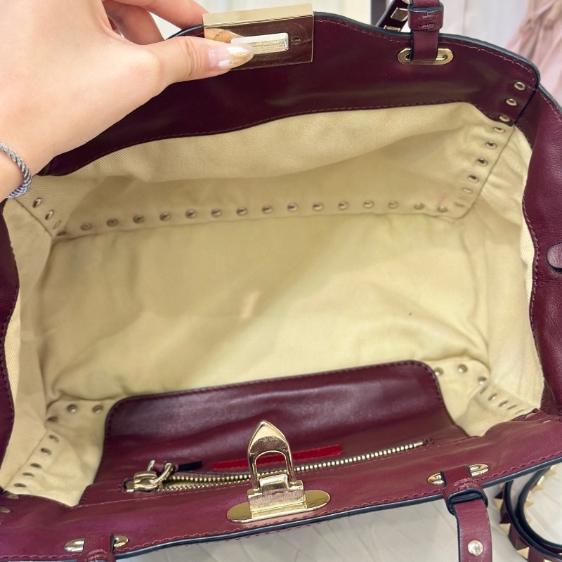 Valentino鉚釘 紅色 肩背包 手提包 尺寸26*15cm-4