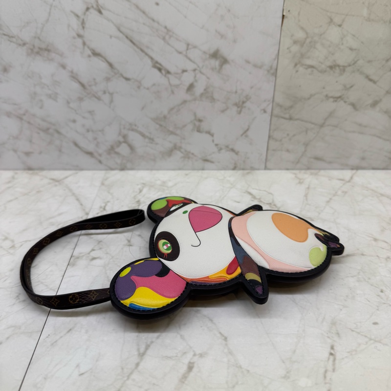 LV草間彌生熊貓吊飾M02440-2