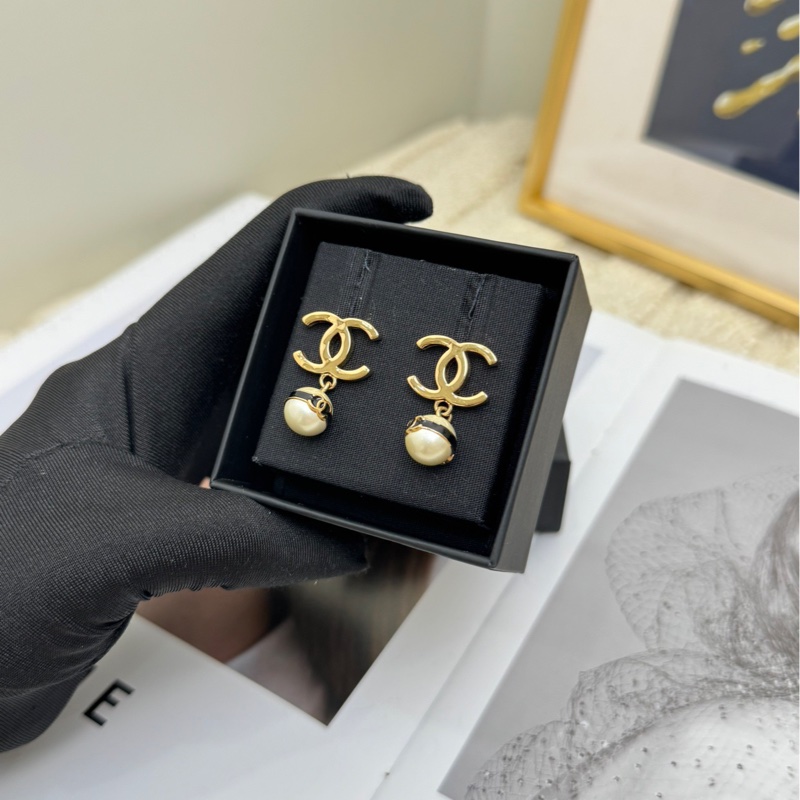 【近新閑置❤️】Chanel 24S珍珠豆 黑色琺瑯雙C 耳環-2