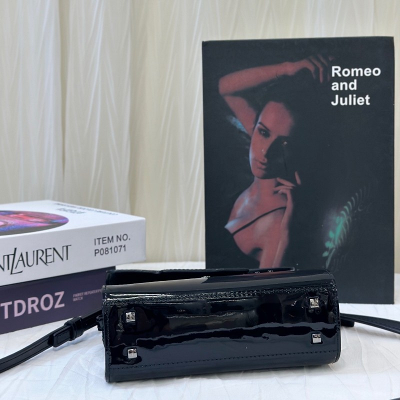 新到❤️Delvaux 漆皮黑色Mini小號 手提包 斜背包 肩背包 尺寸16.5*13-5