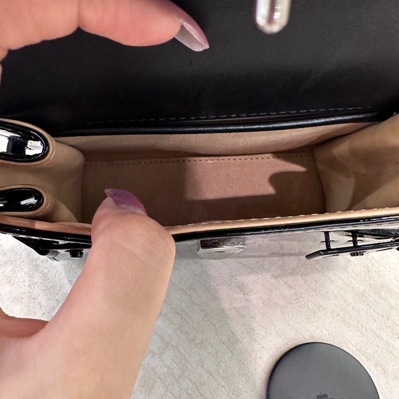 新到❤️Delvaux 漆皮黑色Mini小號 手提包 斜背包 肩背包 尺寸16.5*13-8