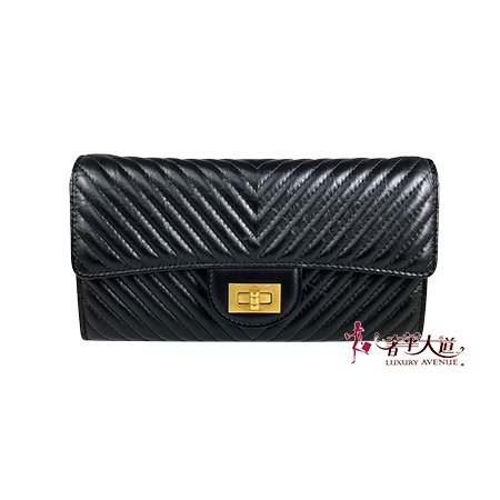 ＊ 奢華大道國際精品＊【CH0385】CHANEL黑色小牛皮人字標誌十字釦長夾-0