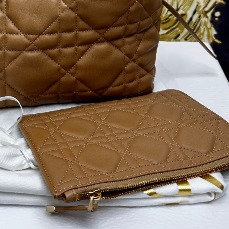 【全套❤️】Dior Toujours 中號 焦糖色金扣 羊皮 購物袋 托特包 手提包-3