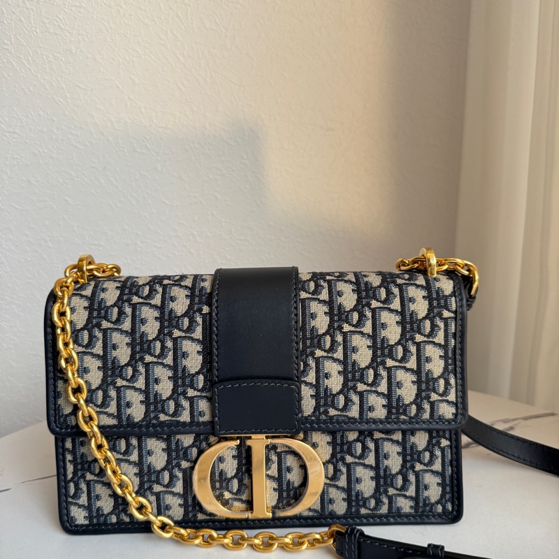 DIor 提花超美蒙田30 根本沒用-0