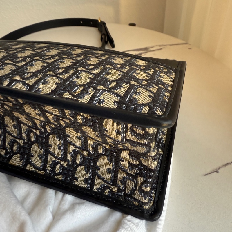 DIor 提花超美蒙田30 根本沒用-9