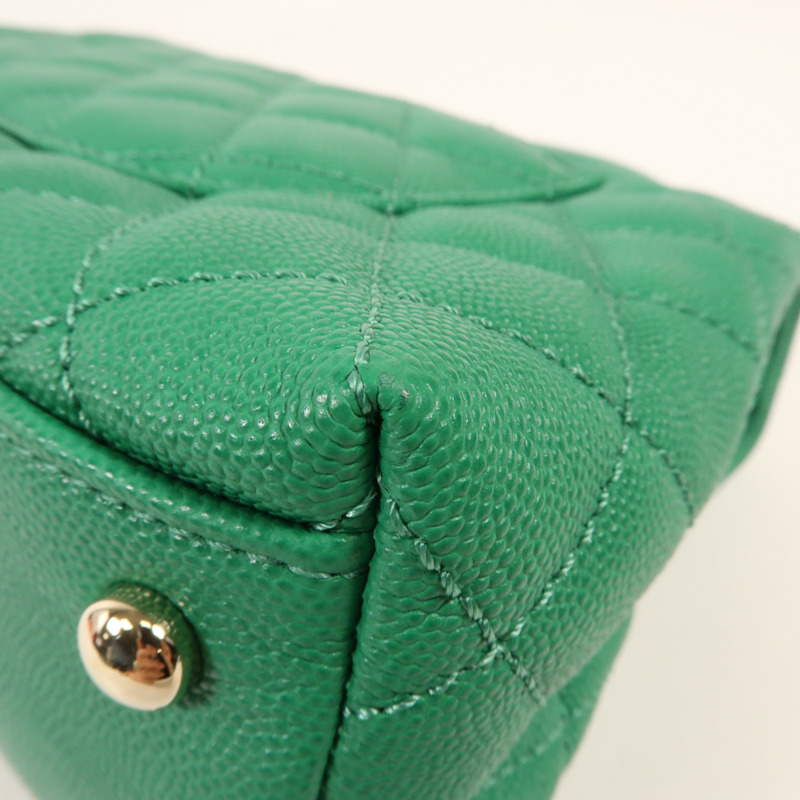 CHANEL 牛皮皮革Coco Handle Small金扣手挽肩背兩用袋-9