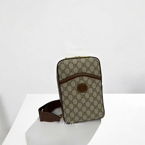 GUCCI GG Supreme帆布拚棕色牛皮胸口包696016