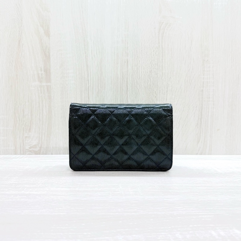 CHANEL深綠色漆皮霧銀鍊季節款WOC-1