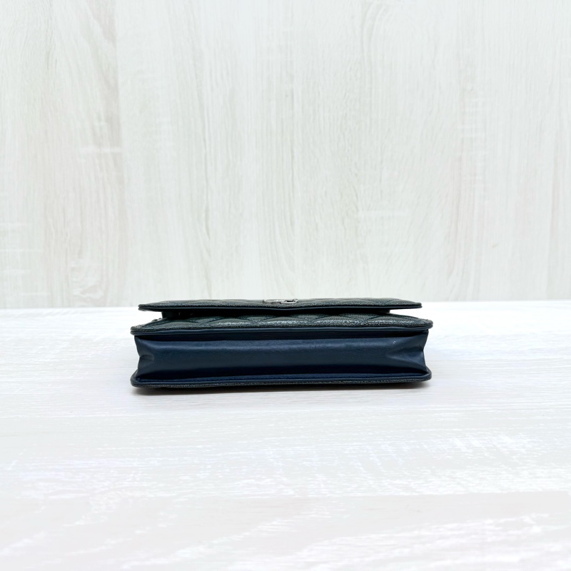 CHANEL深綠色漆皮霧銀鍊季節款WOC-4