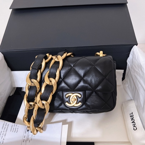 全配🈶購證 Chanel 香奈兒 專櫃爆款 黑金 CF 粗鏈條肩背包 腋下包 口蓋包 方胖 ❤️晶片款