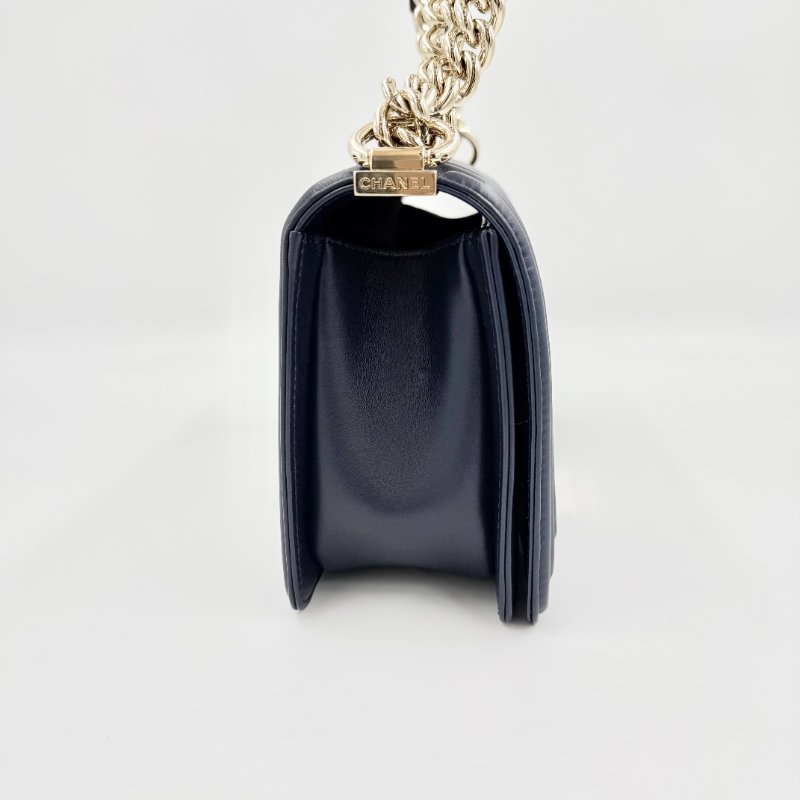 CHANEL - 深藍色羊皮金釦BOY25cm-6