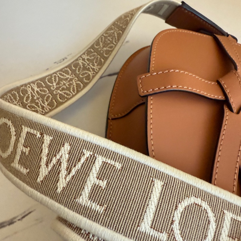 gate Loewe 這麼新 mini 我最便宜 斜背包-13