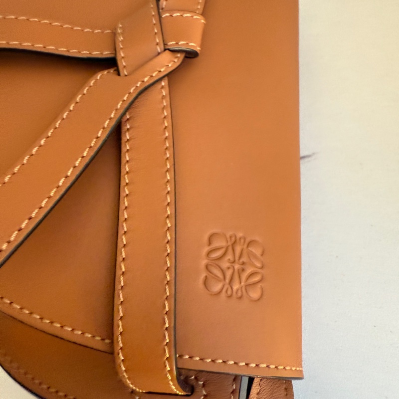 gate Loewe 這麼新 mini 我最便宜 斜背包-16