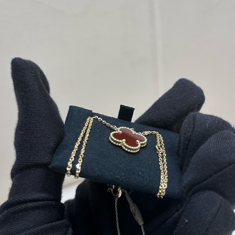 【全❤️】VCA Vintage Alhambra吊墜  18k 紅玉髓 項鏈-4