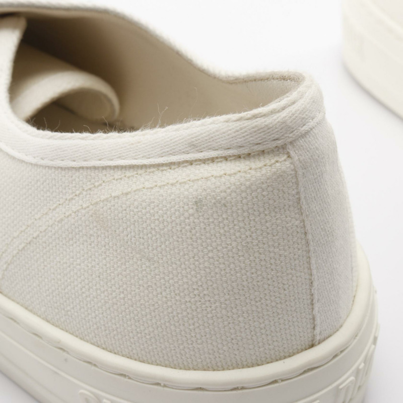 Dior Walk'n'Dior 白色帆布運動鞋，二手女款，尺寸 41-7