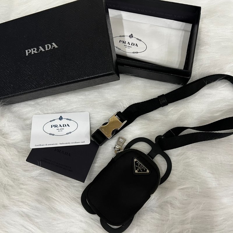 PARDA 手機背帶包 黑色尼龍手機包 Nylon phine bag (全新閒置品)-0