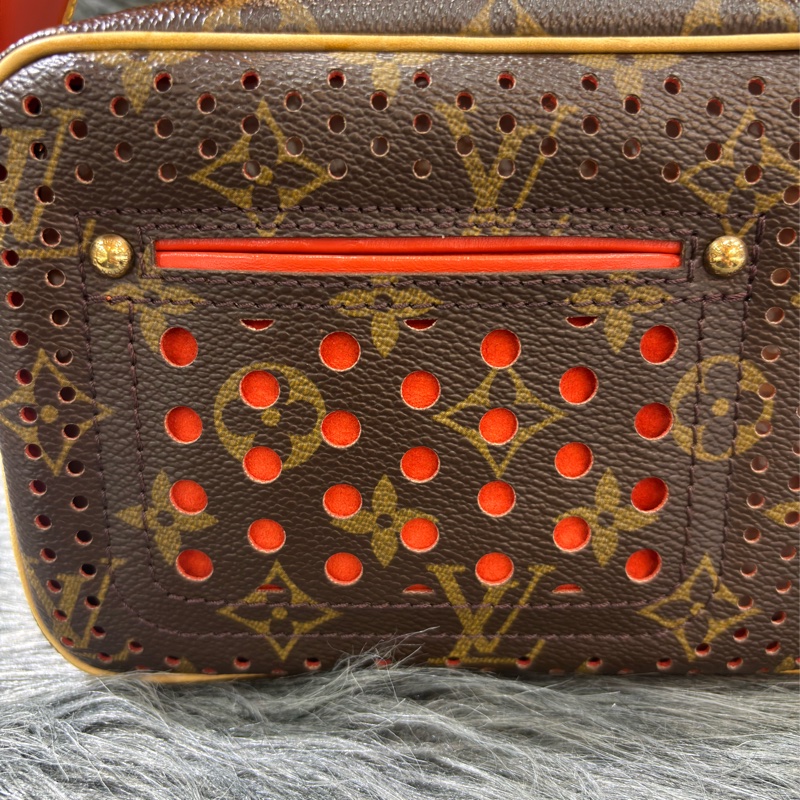 LV 橘 原花 洞洞 包 肩背包 手提包 M95177 方塊包 晚宴包 鎖頭包 拉鍊包-5
