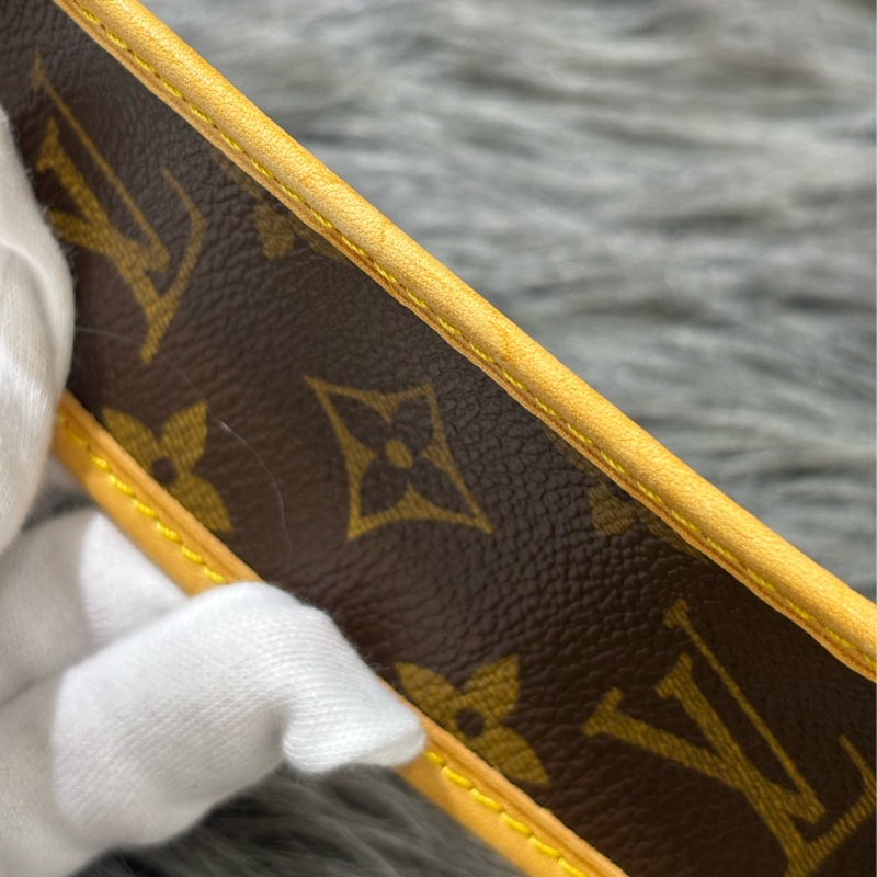 LV 橘 原花 洞洞 包 肩背包 手提包 M95177 方塊包 晚宴包 鎖頭包 拉鍊包-29