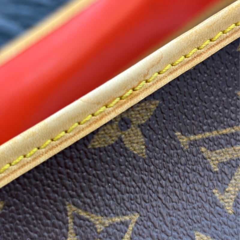 LV 橘 原花 洞洞 包 肩背包 手提包 M95177 方塊包 晚宴包 鎖頭包 拉鍊包-31