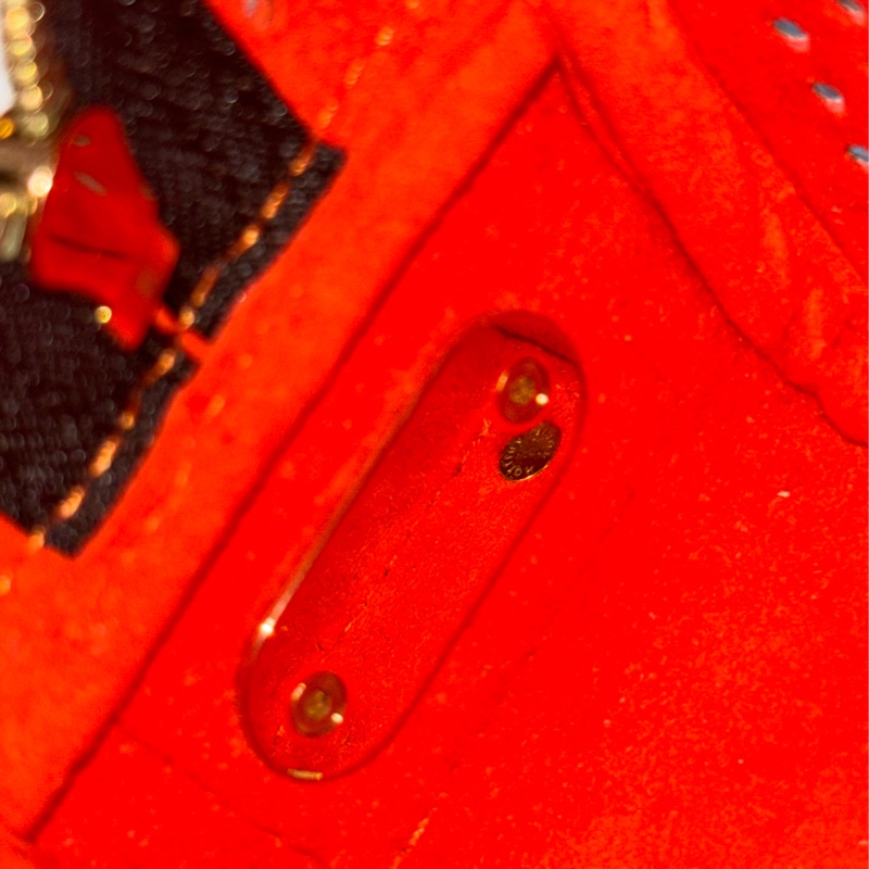 LV 橘 原花 洞洞 包 肩背包 手提包 M95177 方塊包 晚宴包 鎖頭包 拉鍊包-47