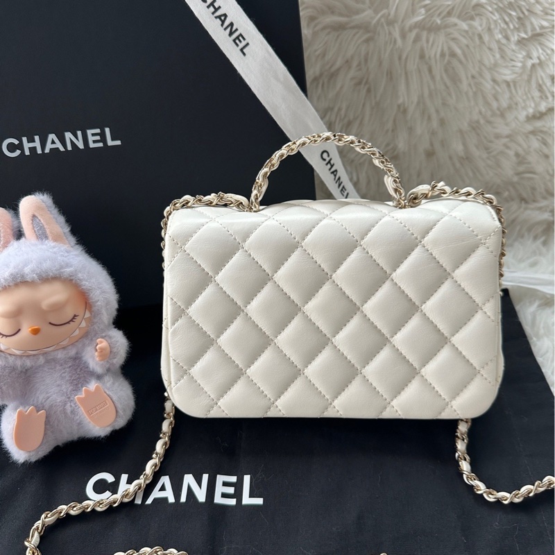 【❤️ 配件:原票大全套】Chanel 23A 水鑽手柄 cf mini 白金 白色 金扣 手提 單肩 斜挎-1