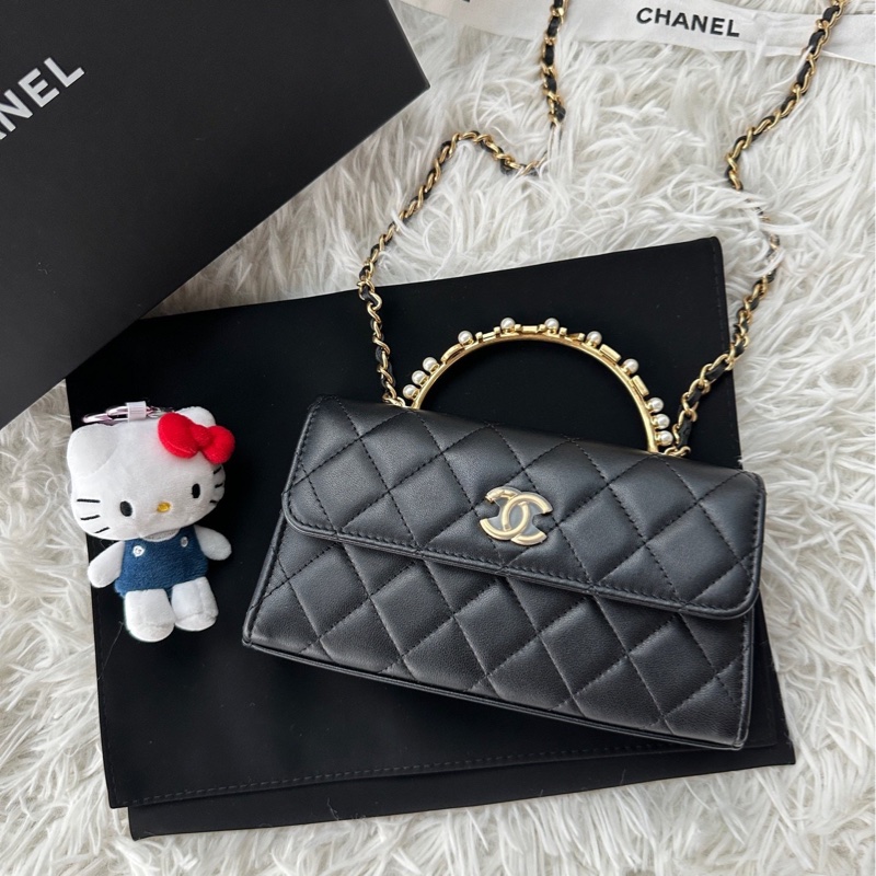 【配件:防塵袋 💕】Chanel 23B kelly 黑金 黑色 金扣 珍珠手柄 水鑽logo手柄 手提 單肩 斜挎-1