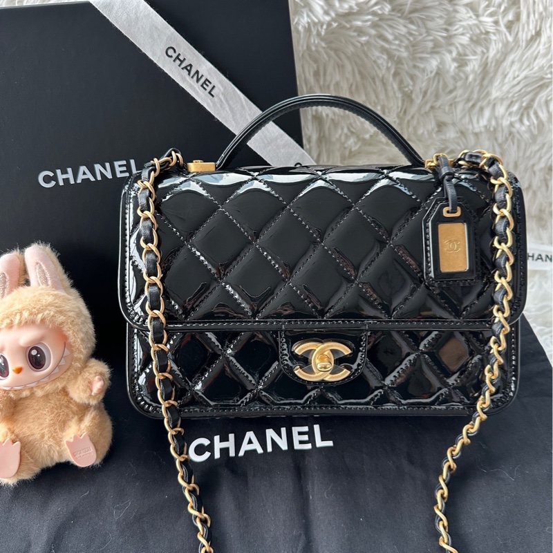【配件：防塵袋 💕】Chanel 22K 公文包 小號 黑金 黑色 金扣 漆皮 牛皮 手提 單肩 斜挎-0