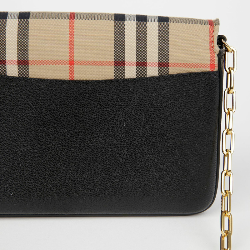 BURBERRY D 型環迷你鏈條單肩斜背包 8009530-4