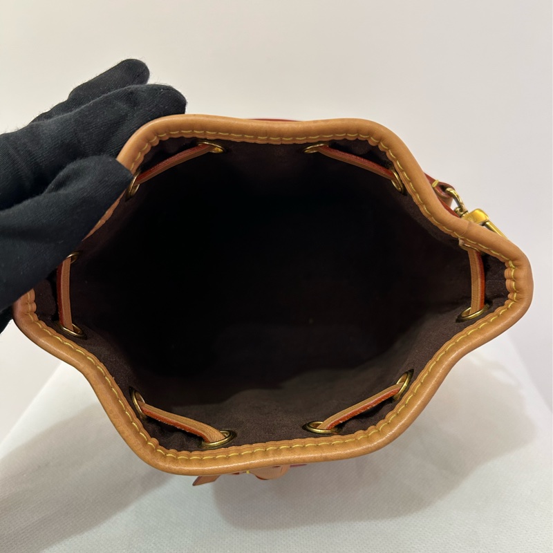 LV (M)Nano Noe水桶包-5