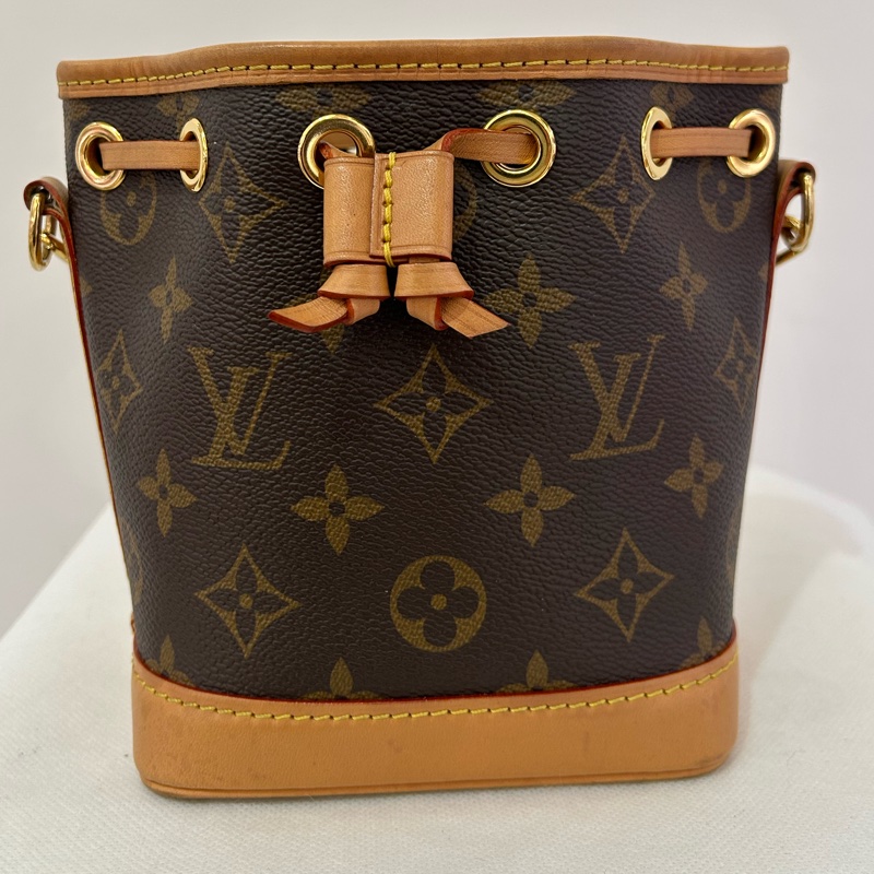 LV (M)Nano Noe水桶包-8