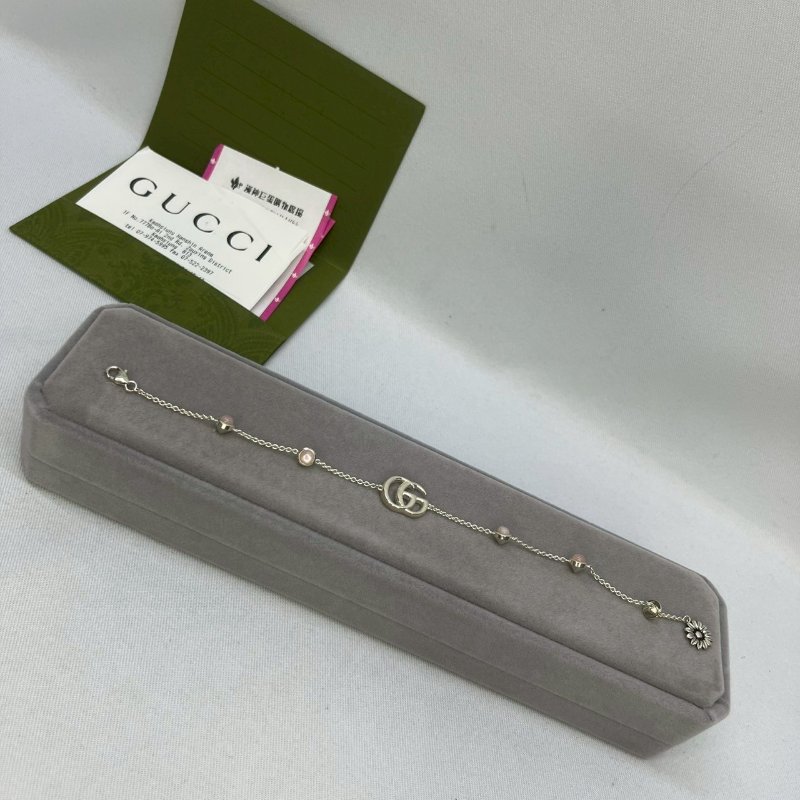 GUCCI 純銀雙G母貝小雛菊手鍊-0