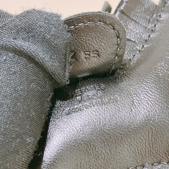 TK1849 Hermes RODEO PM愛馬仕黑色馬吊飾-9