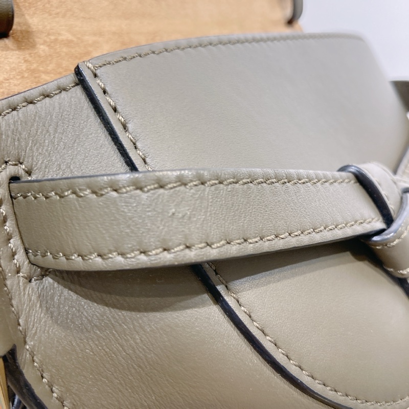 TW4494 LOEWE 羅威迷你翻蓋式拍褸肩帶包包MINI GATE SHOULDER BAG CALFSKIN-19