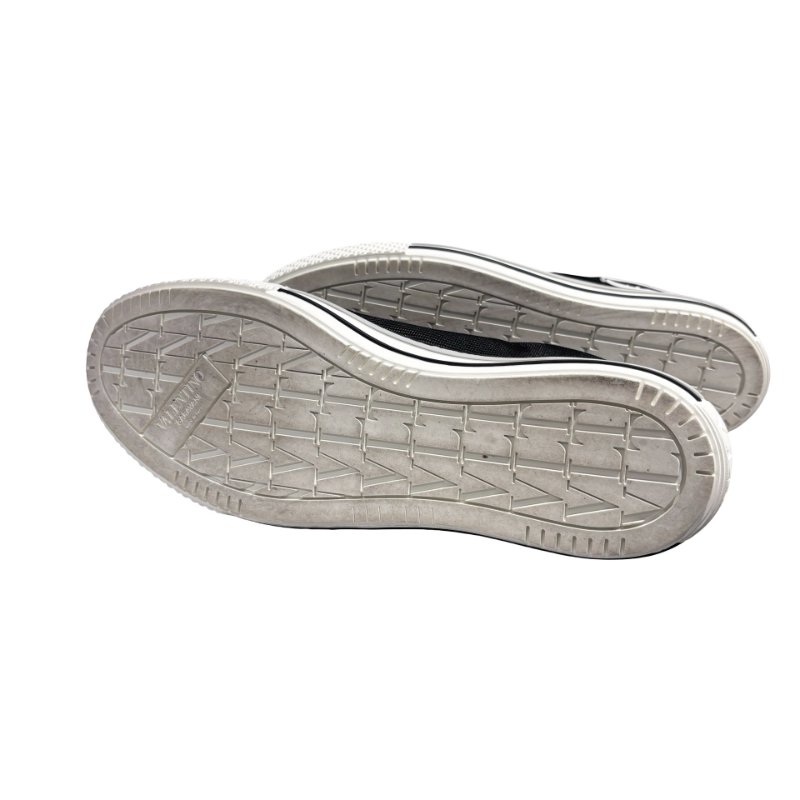 VALENTINO BLACK SNEAKER-2