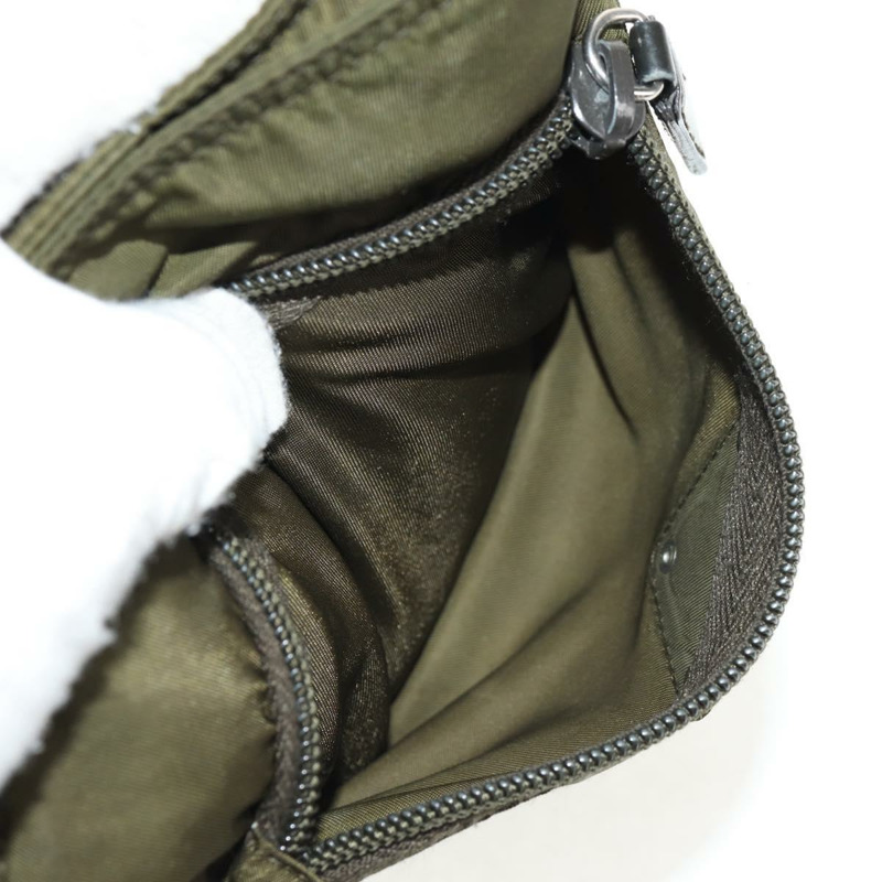 【日本直送】PRADA 尼龍卡其色銀色手拿包/單肩包 Auth am9274V-19