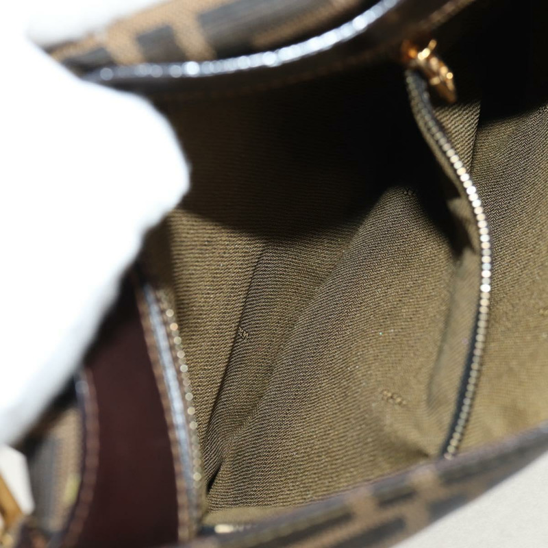 【日本直送】FENDI Zucca帆布Mamma Baguette單肩包 黑色 棕色 金色 正品 145885V-22