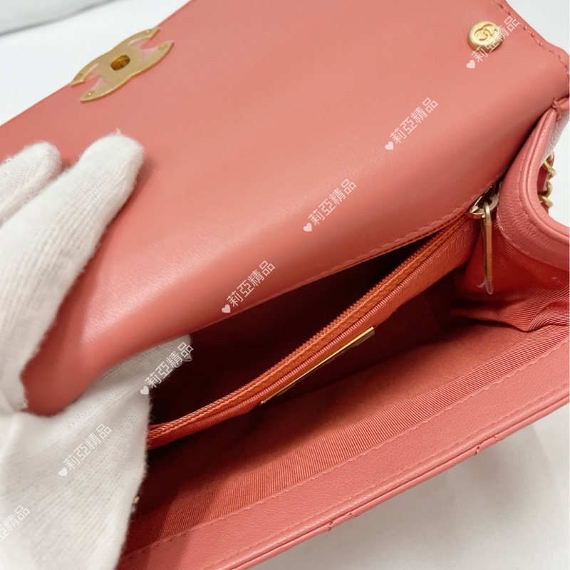 莉亞精品♡Chanel as0967 19郵差包 珊瑚粉 二手-19