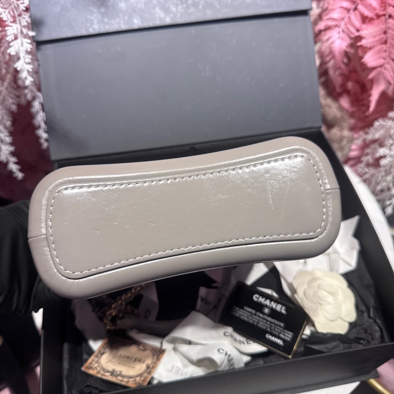 Chanel 灰小號流浪包/王吉娜古董精品-6