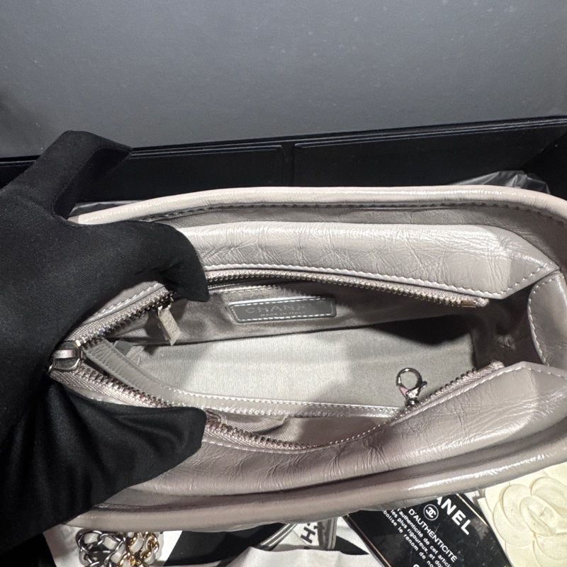 Chanel 灰小號流浪包/王吉娜古董精品-7