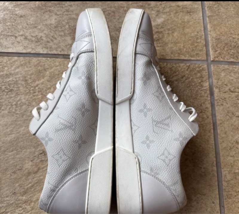 LOUIS VUITTON 灰白老花休閒鞋-3