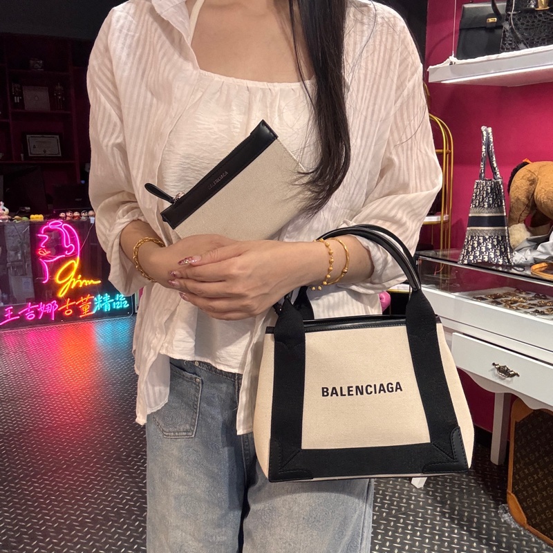 Balenciaga 帆布斜背包/王吉娜古董精品-2