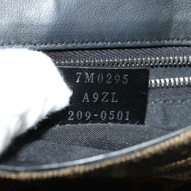 【日本直送】FENDI Zucca 帆布長棍麵包單肩包 黑色 棕色 銀色 正品 146069M-10