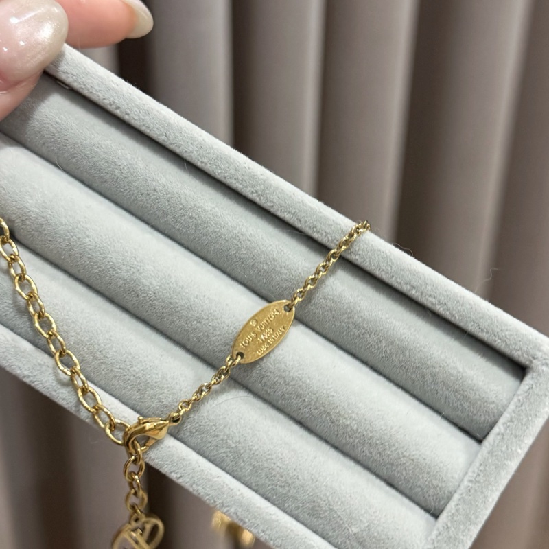 LV Iconic 項鍊-4