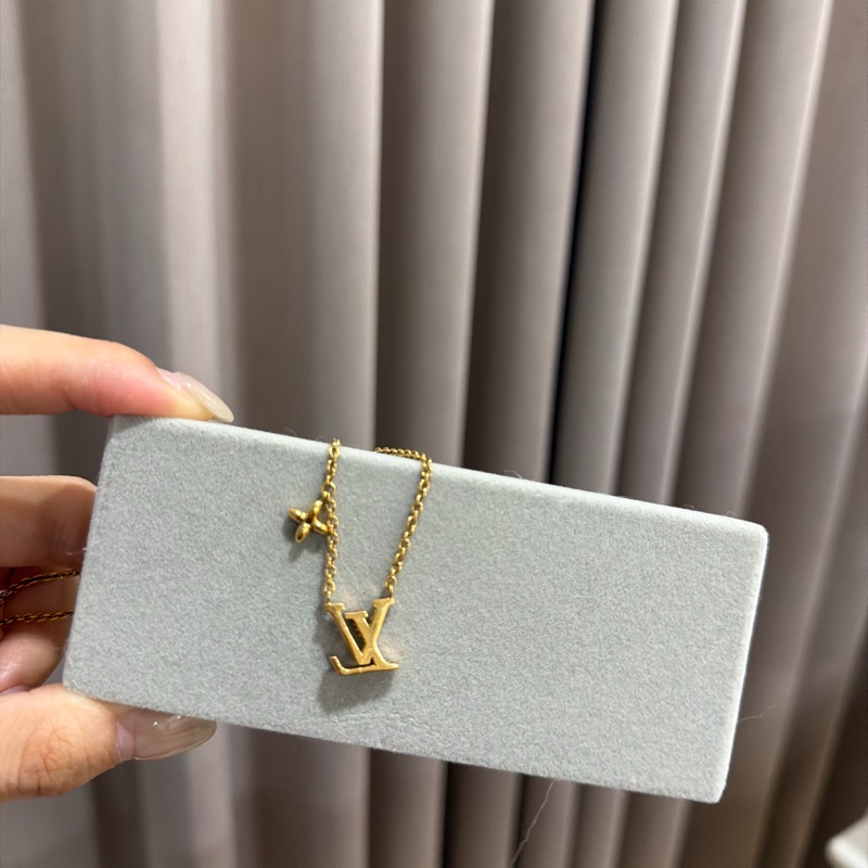 LV Iconic 項鍊-8