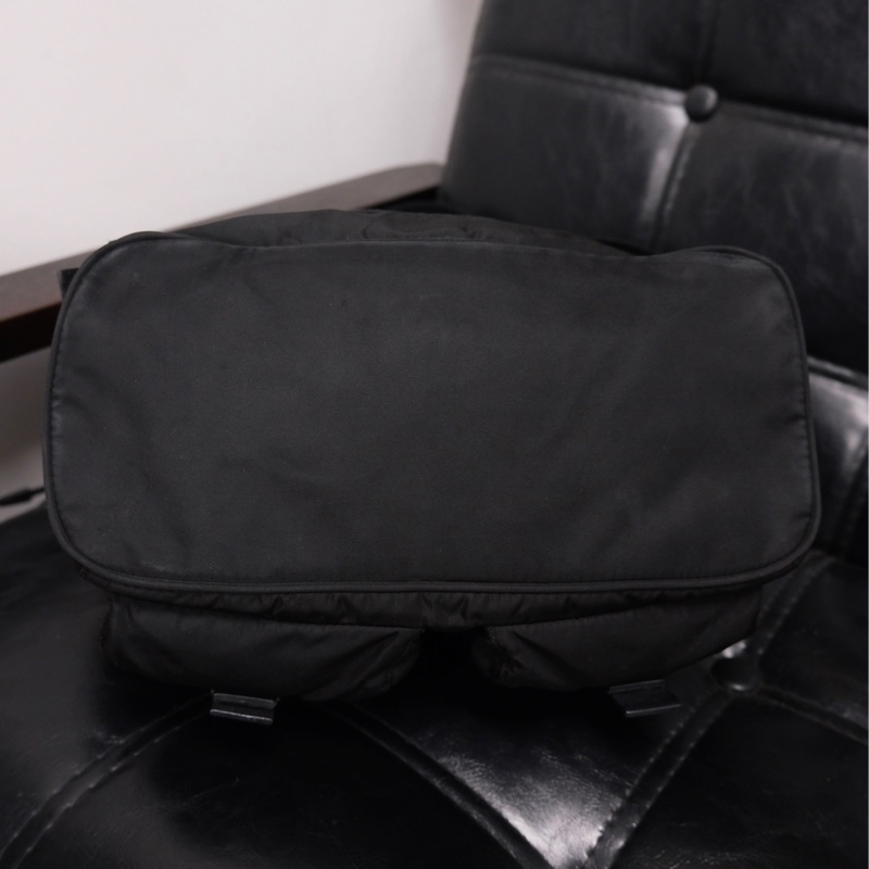 Prada Leather & Nylon Vintage Backpack 普拉達中古尼龍拼皮背包/書包-3