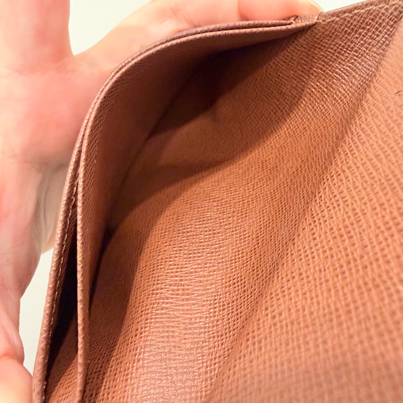 Louis Vuitton LV 經典老花 蝴蝶釦中夾-13